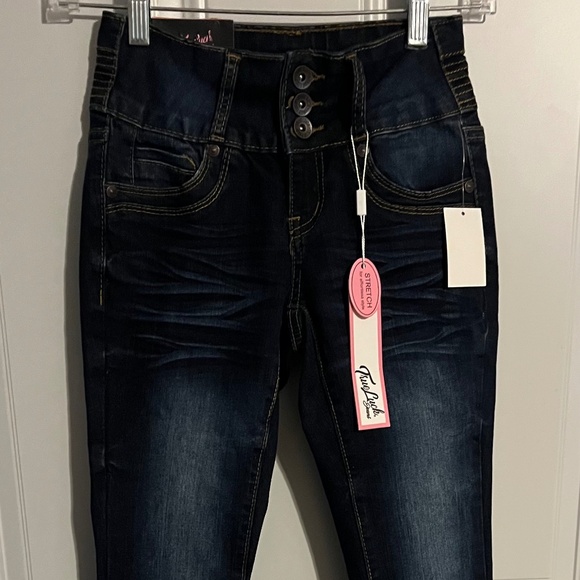 True Luck Flared Legged Jeans Women’s Size 0/0 Junior Girls Mid Rise Stretch - Picture 1 of 7
